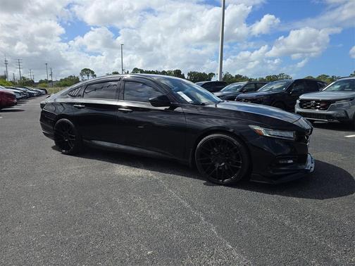2018 Honda Accord Touring