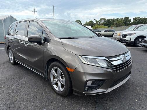 Gold 2020 Honda Odyssey EX-L