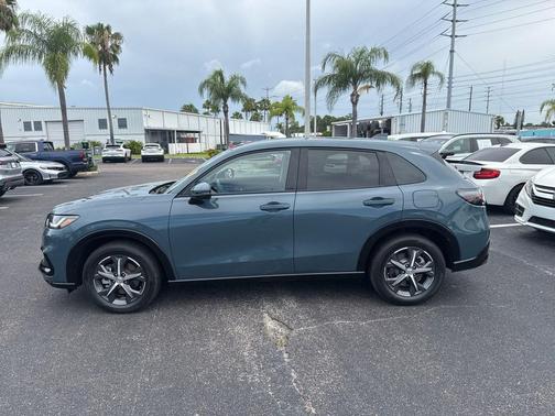 Green 2025 Honda HR-V EX-L