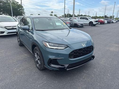 Green 2025 Honda HR-V EX-L