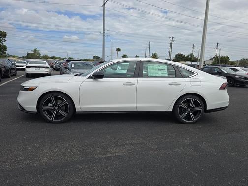 2025 Honda Accord Hybrid Base