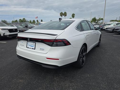 2025 Honda Accord Hybrid Base