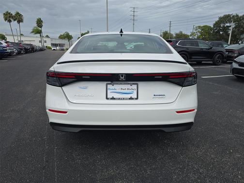 2025 Honda Accord Hybrid Base