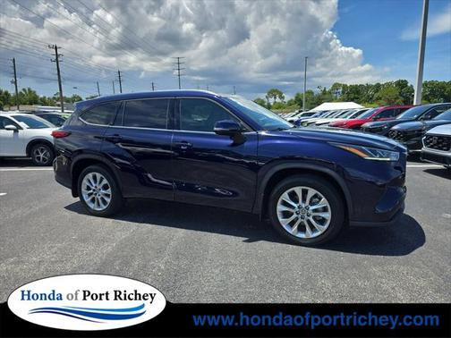 2022 Toyota Highlander Limited