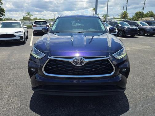 2022 Toyota Highlander Limited