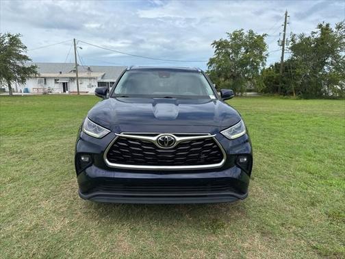 2022 Toyota Highlander Limited