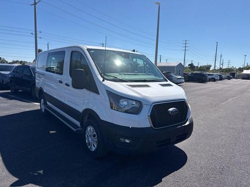 Oxford White 2025 Ford Transit-250 Base