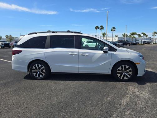 Platinum 2026 Honda Odyssey EX-L