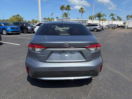 Celestite 2020 Toyota Corolla LE