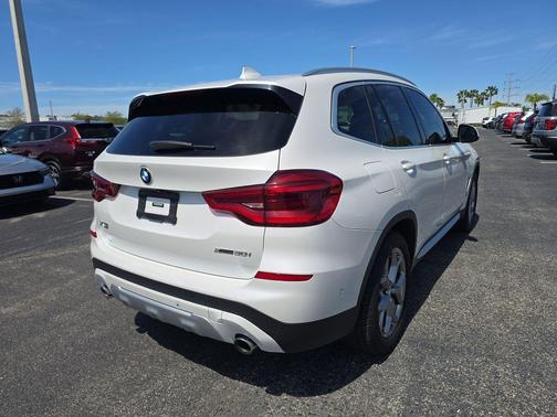 2021 BMW X3 xDrive30i