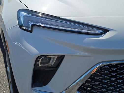 White Frost Tricoat 2026 Buick Encore GX Avenir