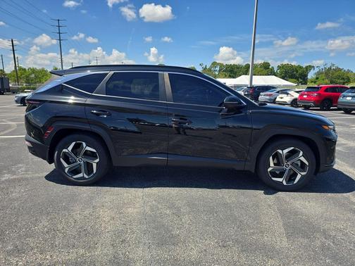 Phantom Black 2023 Hyundai TUCSON SEL