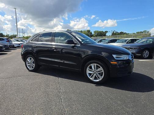 2016 Audi Q3 2.0T Premium Plus