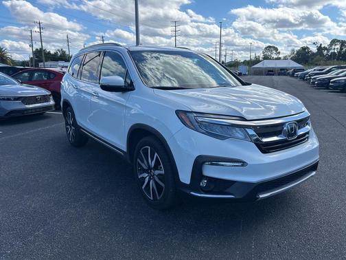 2021 Honda Pilot Touring 8-Passenger