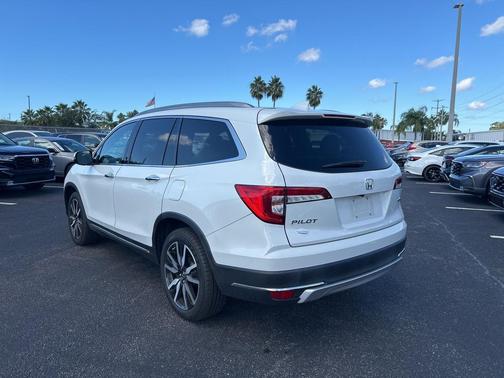 2021 Honda Pilot Touring 8-Passenger