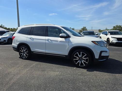 2021 Honda Pilot Touring 8-Passenger