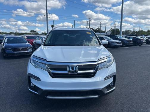 2021 Honda Pilot Touring 8-Passenger