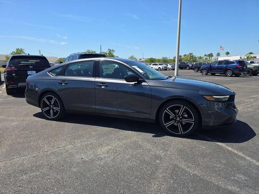 Meteorite 2026 Honda Accord SE