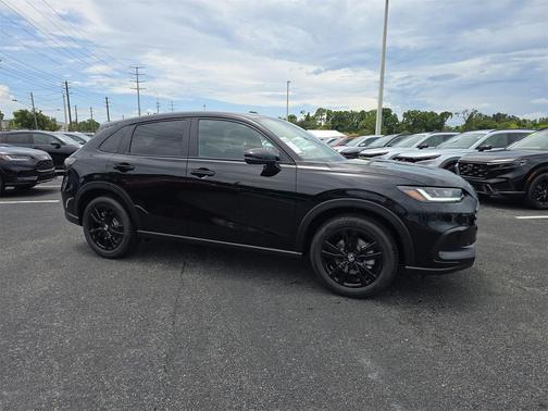 2026 Honda HR-V 2WD Sport