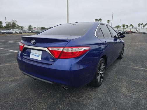 2016 Toyota Camry XSE