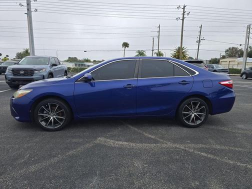 2016 Toyota Camry XSE