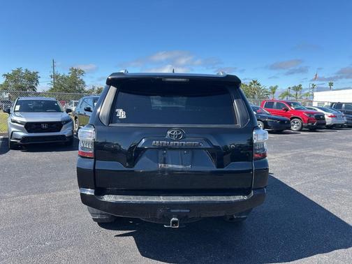 2016 Toyota 4Runner SR5