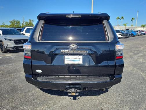 2016 Toyota 4Runner SR5