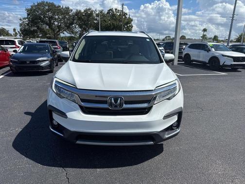 2021 Honda Pilot AWD Elite
