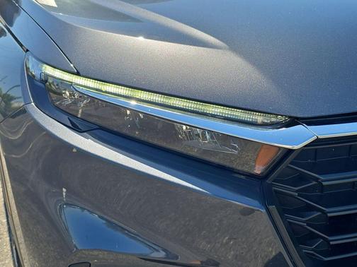 2025 Honda CR-V LX 2WD