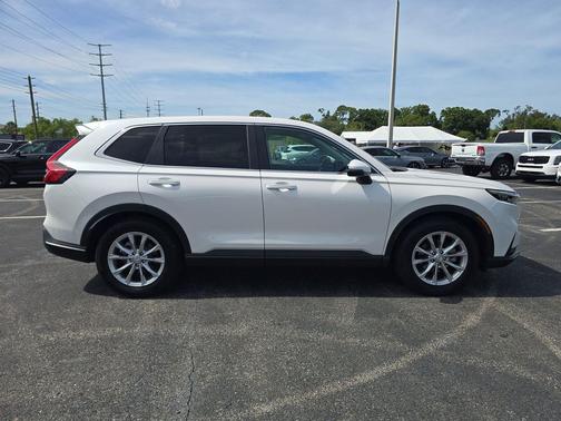 Platinum White Pearl 2024 Honda CR-V EX 2WD