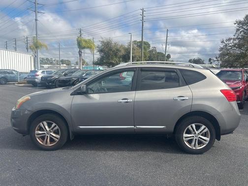 2013 Nissan Rogue SV