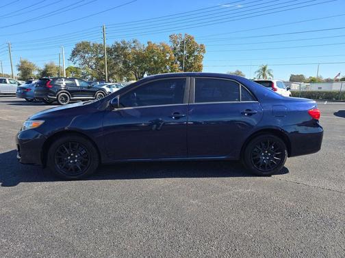 2013 Toyota Corolla LE