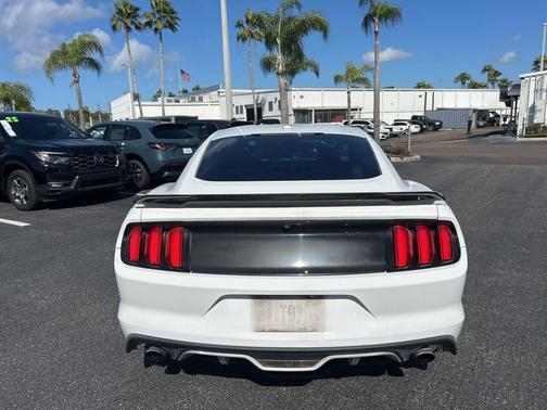2017 Ford Mustang EcoBoost Premium