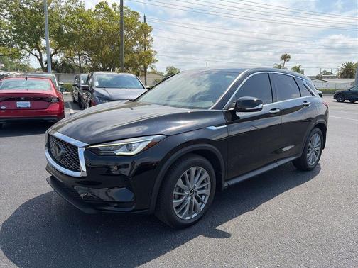 2023 INFINITI QX50 PURE