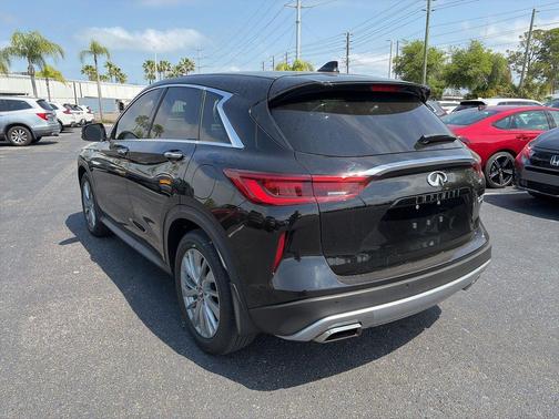 2023 INFINITI QX50 PURE