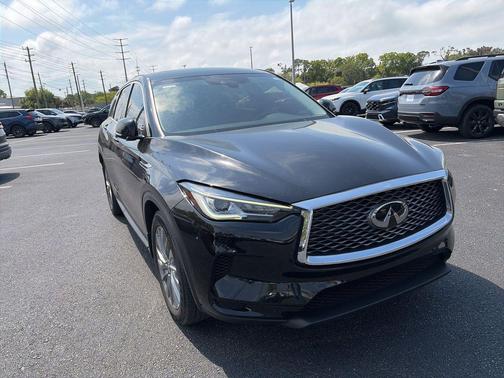 2023 INFINITI QX50 PURE