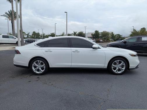 2023 Honda Accord LX 1.5T