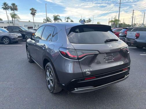 Modern Steel Metallic 2023 Honda HR-V EX-L