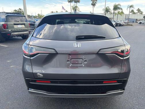 Modern Steel Metallic 2023 Honda HR-V EX-L
