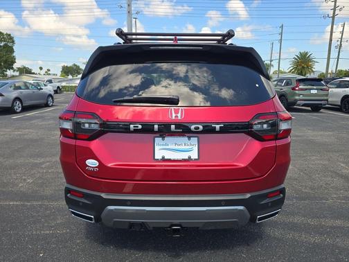 Radiant Red 2026 Honda Pilot EX-L