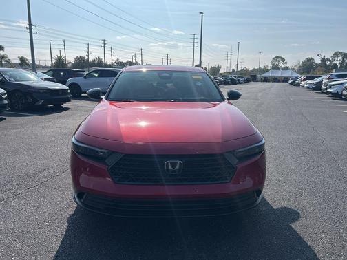 2025 Honda Accord Sport SE 1.5T