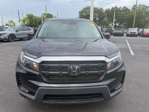 Crystal Black Pearl 2024 Honda Ridgeline RTL