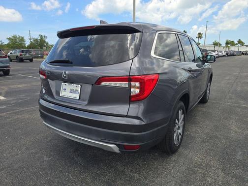 Lunar Silver Metallic 2020 Honda Pilot 2WD EX