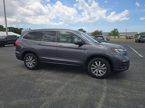 Lunar Silver Metallic 2020 Honda Pilot 2WD EX