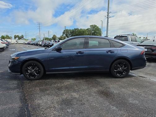 Canyon River Blue Metallic 2025 Honda Accord SE