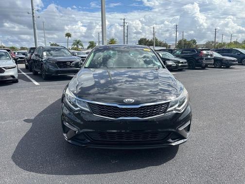 2019 Kia Optima LX