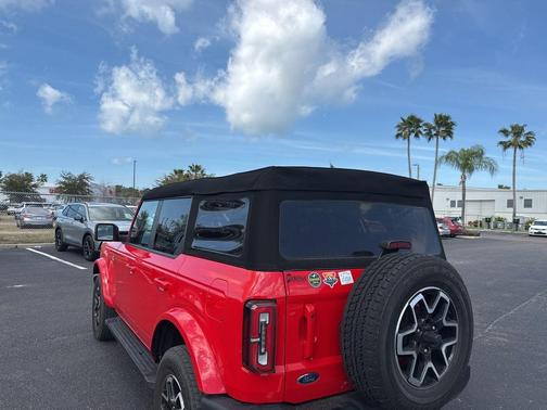 2023 Ford Bronco Outer Banks