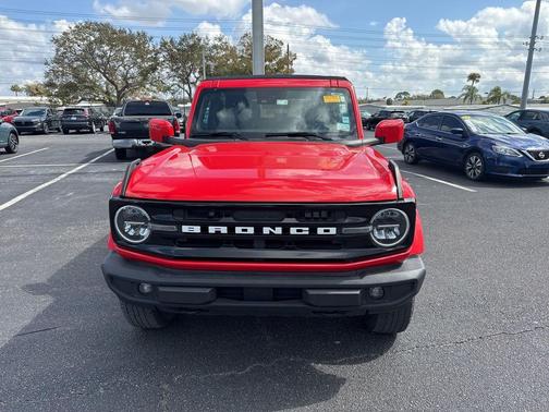 2023 Ford Bronco Outer Banks