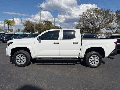 2025 Toyota Tacoma SR