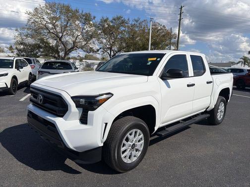 2025 Toyota Tacoma SR